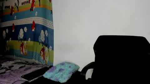 vannellope_vladimir online show from 06/01/26, 01:13