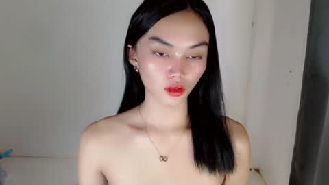 VANNESA online show from 10/17/25, 03:31