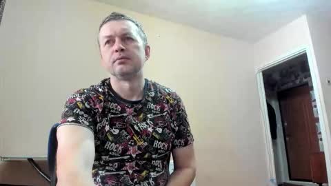 vano_822 online show from 10/29/25, 10:17
