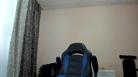 Snapshot of vano_822 chatting on 04/09/26, 05:51 vano_822 online show from 04/09/26, 05:51