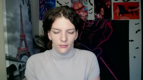 Vanessa online show from 10/07/25, 06:10