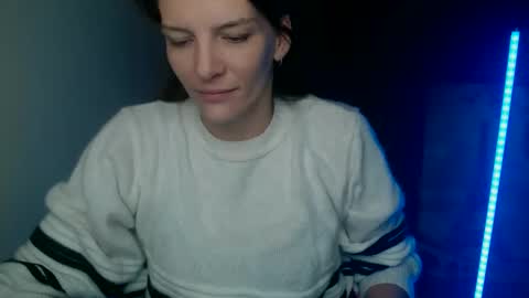 Vanessa online show from 10/10/25, 05:50