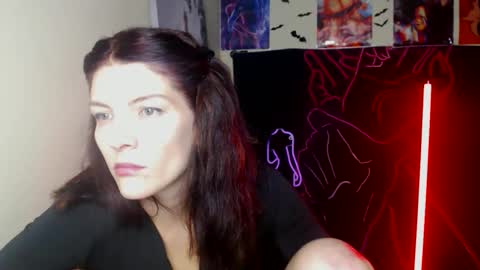 Vanessa online show from 11/22/25, 05:34