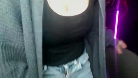 Vanessa online show from 11/30/25, 07:01