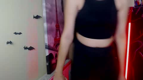 Vanessa online show from 12/03/25, 06:17