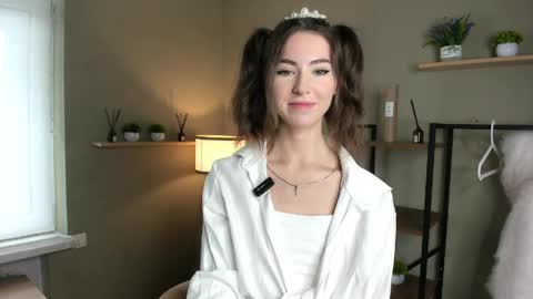 Charline online show from 04/23/26, 09:30