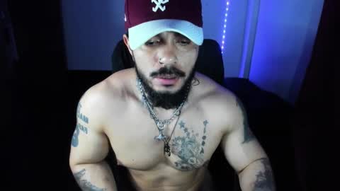 vanvelckan_ online show from 12/01/25, 03:33