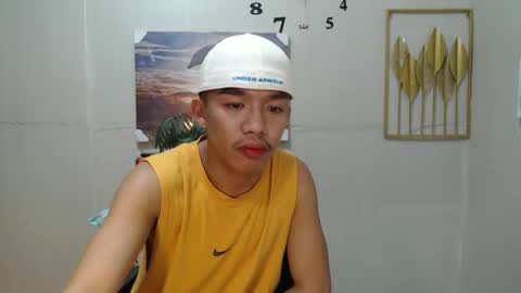 Snapshot of vanxxx2005 chatting on 12/08/24, 06:50 vanxxx2005 online show from 12/08/24, 06:50