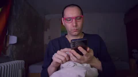 Snapshot of vanya101 chatting on 02/07/25, 02:29 Vanya Gold online show from 02/07/25, 02:29