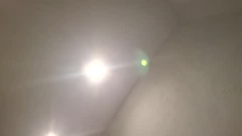 Snapshot of vanyllaice chatting on 10/13/25, 01:27 Vanyllaice online show from 10/13/25, 01:27