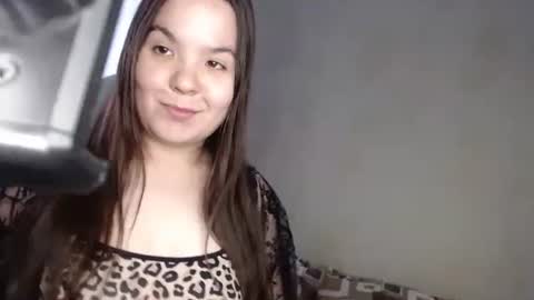 Var Kiss online show from 10/27/25, 05:44