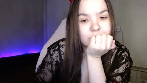 Snapshot of var_kiss chatting on 05/25/26, 11:38 Var Kiss online show from 05/25/26, 11:38