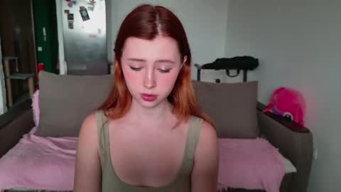 Snapshot of vasilisa_lik chatting on 09/14/25, 07:40 Vasilisa lik online show from 09/14/25, 07:40