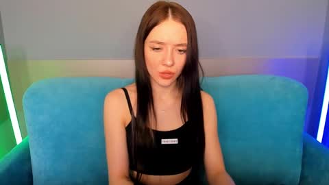Snapshot of vasilisalove chatting on 02/25/25, 07:52 VasilisaLove online show from 02/25/25, 07:52