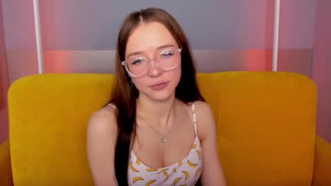 Snapshot of vasilisalove chatting on 09/23/25, 01:41 VasilisaLove online show from 09/23/25, 01:41
