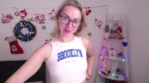 Vasilisa online show from 12/28/24, 10:03