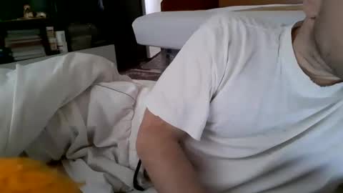 Snapshot of vasisexyi chatting on 01/05/25, 07:38 Vasi Sexyi online show from 01/05/25, 07:38