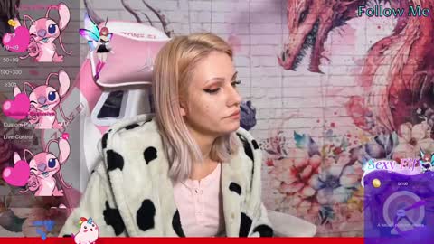 Snapshot of vasya_sylvia chatting on 12/07/24, 04:25 Vasya Sylvia online show from 12/07/24, 04:25