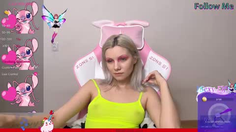 Snapshot of vasya_sylvia chatting on 02/12/25, 07:13 Vasya Sylvia online show from 02/12/25, 07:13