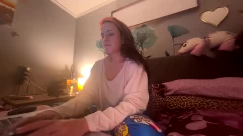 vaua089 online show from 11/04/25, 01:27