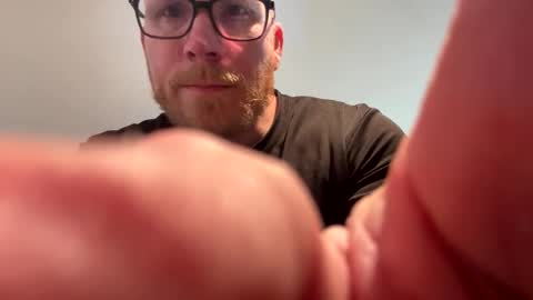 vaxildon13 online show from 04/22/26, 12:28