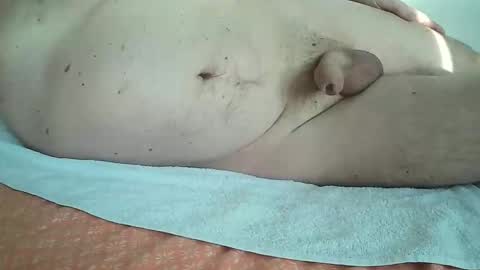 Snapshot of vaya1234 chatting on 12/21/25, 09:38 Sexemastubate online show from 12/21/25, 09:38