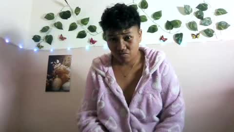 Vayannah online show from 07/10/26, 02:08