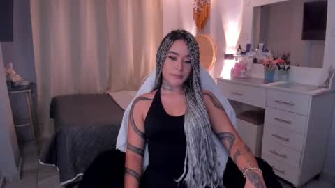 Vayolett Bass online show from 01/09/26, 04:04