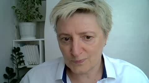 vea_motty online show from 05/05/26, 12:46