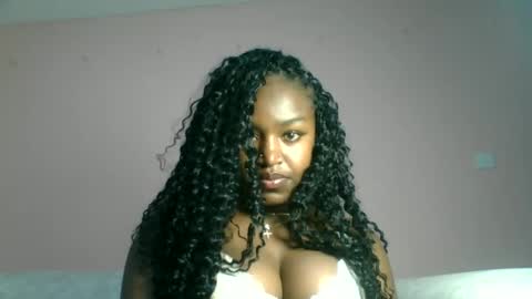 Snapshot of vee_quest chatting on 06/15/26, 07:49 vee_quest online show from 06/15/26, 07:49