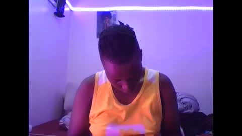 Vee tommy online show from 04/22/26, 07:00