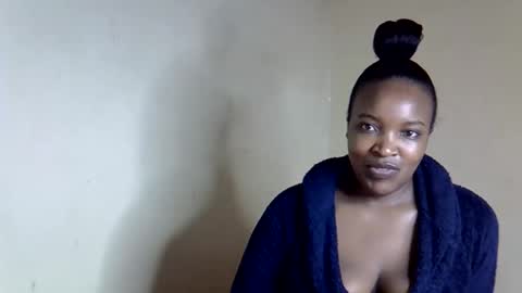 veesazii online show from 02/24/26, 07:28