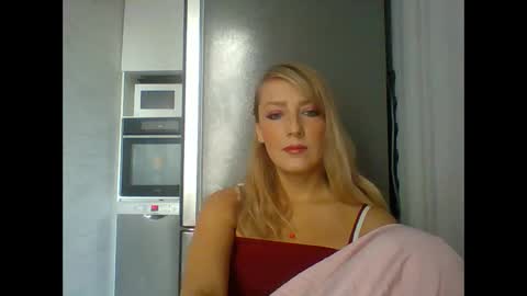 Snapshot of veessa chatting on 11/09/25, 11:41 Veessa online show from 11/09/25, 11:41