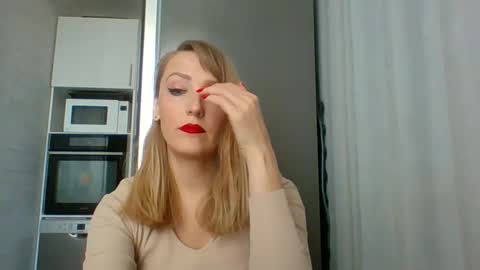 Veessa online show from 04/19/26, 10:47