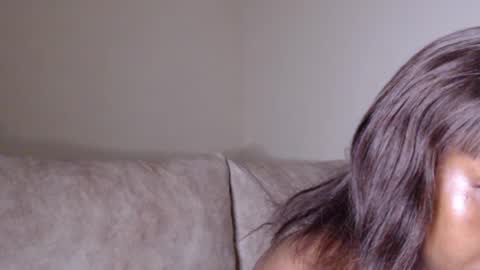Snapshot of veey_dellah chatting on 07/01/26, 04:18 veey online show from 07/01/26, 04:18