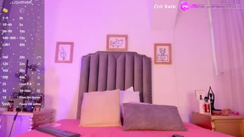 Snapshot of vega__16 chatting on 09/28/25, 11:48 online show from 09/28/25, 11:48