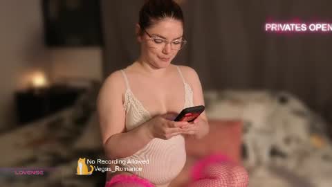 Snapshot of vegas_romance chatting on 07/11/26, 02:25 vegas_romance online show from 07/11/26, 02:25