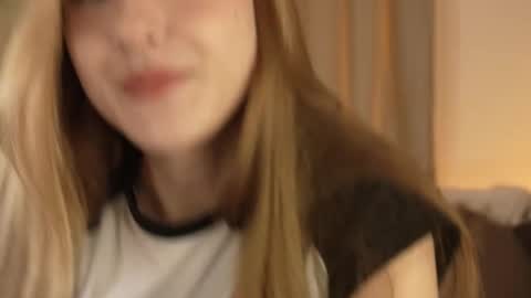 Maria online show from 11/10/25, 01:21