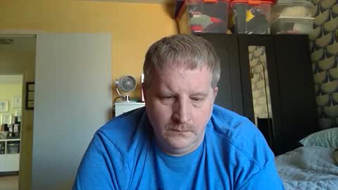Snapshot of vegasbiman chatting on 04/29/26, 07:42 vegasbiman online show from 04/29/26, 07:42