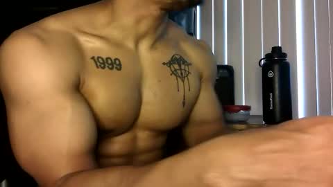 Vegas Love online show from 02/01/26, 11:03