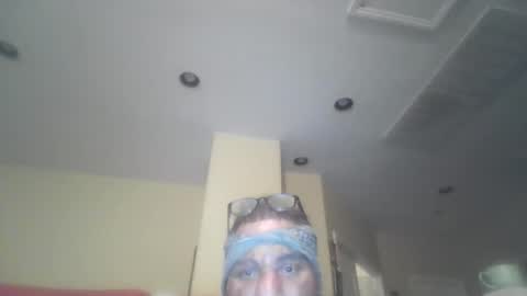 Snapshot of vegasstrippn17 chatting on 11/13/25, 03:05 vegasstrippn17 online show from 11/13/25, 03:05