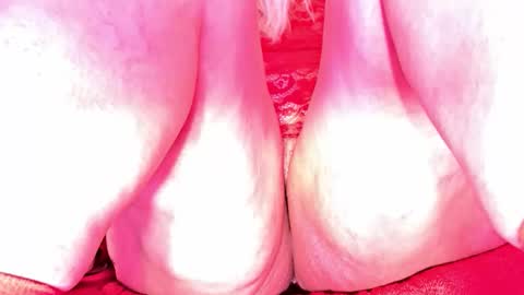 Vehe Veun online show from 12/16/25, 04:12