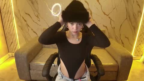 Snapshot of veka_tf chatting on 02/11/26, 01:27 veka_tf online show from 02/11/26, 01:27