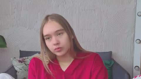 Snapshot of vel1ka chatting on 09/13/25, 09:31 Barbara online show from 09/13/25, 09:31