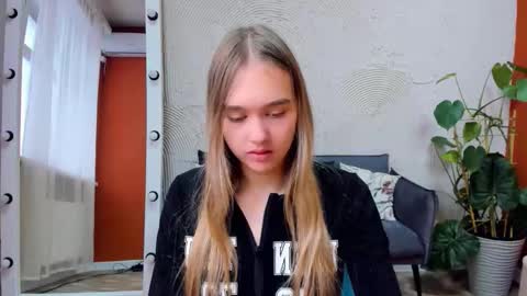 Snapshot of vel1ka chatting on 10/25/25, 04:31 Barbara online show from 10/25/25, 04:31