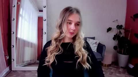 Snapshot of vel1ka chatting on 11/23/25, 05:29 Barbara online show from 11/23/25, 05:29