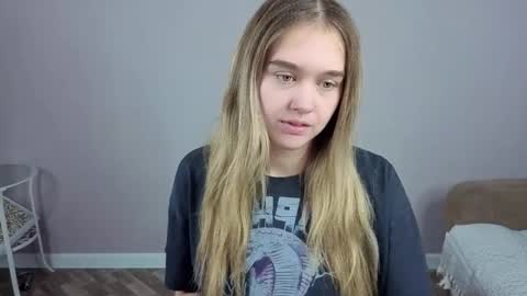 Snapshot of vel1ka chatting on 11/25/25, 07:52 Barbara online show from 11/25/25, 07:52