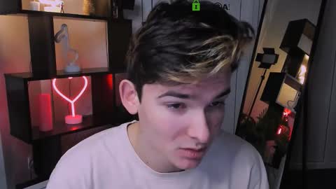 veldi_to online show from 12/20/25, 07:21