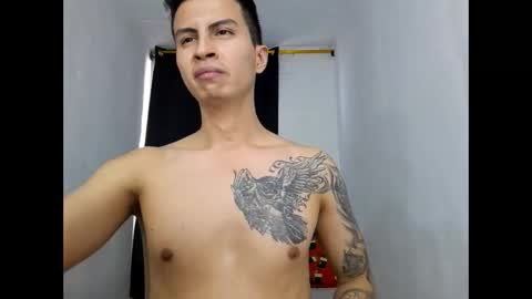velk_hot1 online show from 01/09/25, 09:58