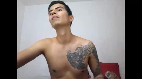 velk_hot1 online show from 02/14/25, 11:31